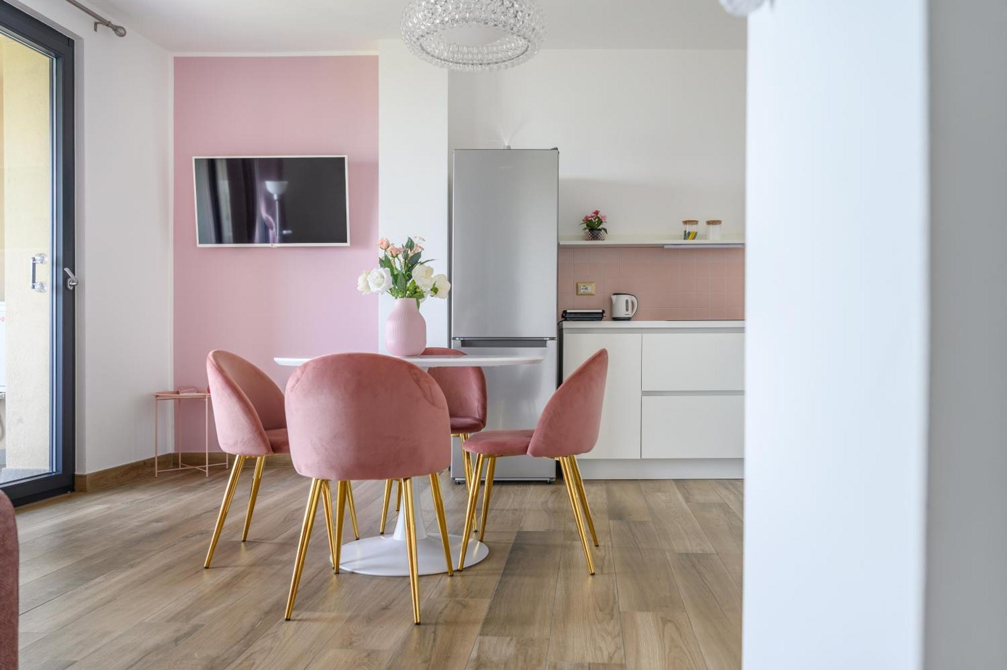 Casa Vacanze Maddalena - Palazzetto Sul Lago - Diamante Rosa 马尔塔 外观 照片